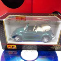 MAISTO VW 1303 Cabriolet 1:35 1997 Special Edition 21008 Die Cast Car
