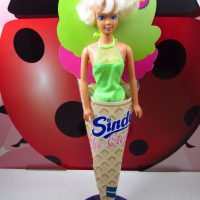 SINDY ICE CREAM Doll MINT Flavor 18643 Hasbro #1